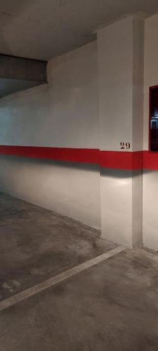Elegante Alojamiento Con Piscina A 200 M Del Mar. Appartamento Benalmádena Esterno foto